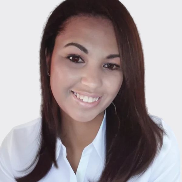 Candice, Senior Accountant